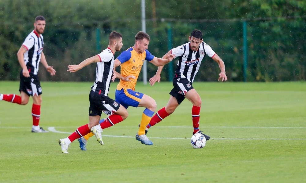 Soi kèo Mansfield Town vs Grimsby Town, 02h45 ngày 23/3/2023, Hạng Nhì Anh