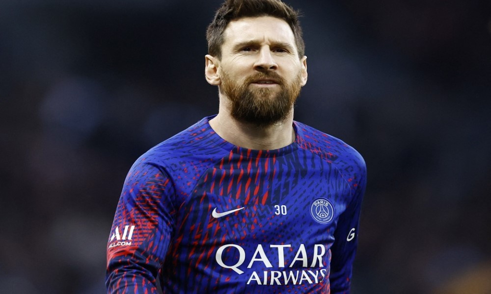 Lionel Messi vẫn chưa đưa ra quyết định về tương lai