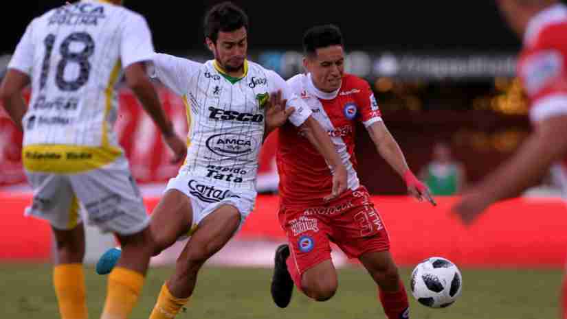 Soi Kèo Argentinos Juniors vs Defensa, 7h30 ngày 24/6: VĐQG Argentina