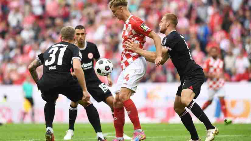 Soi Kèo Eintracht Frankfurt vs Levski Sofia, 01h30 ngày 1/9: Europa Conference League