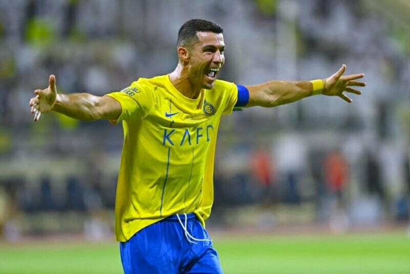 Kết quả bóng đá Al Fateh vs Al Nassr: Ronaldo rực sáng với hattrick