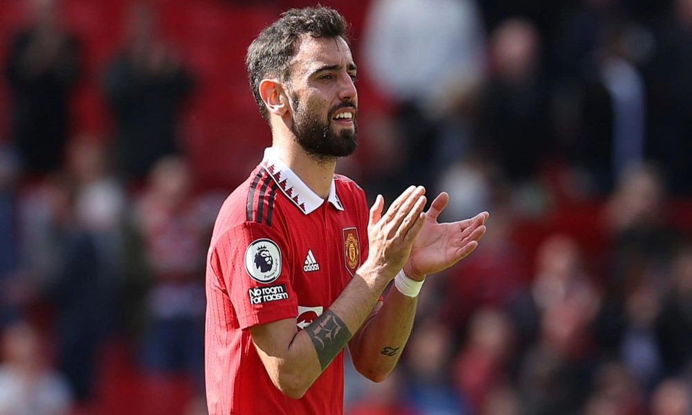 Bruno Fernandes lại bị nghi ngờ về tư cách đội trưởng MU