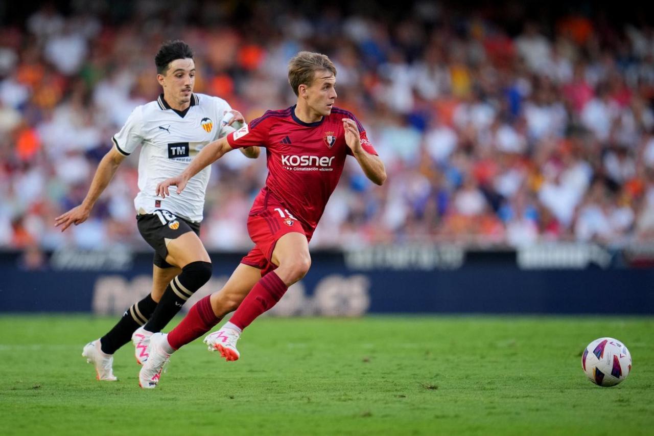 Osasuna vs Valencia, 02h00 ngày 16/04