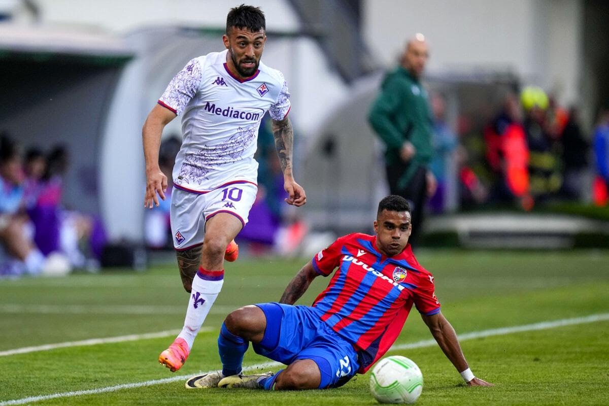 Fiorentina vs Viktoria Plzen, 23h45 ngày 18/04