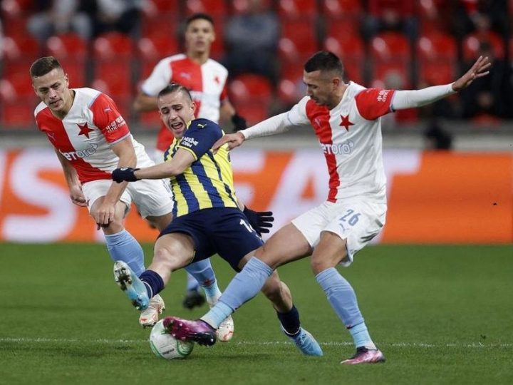 Soi Kèo Slavia Praha vs Fenerbahce, 03h00 ngày 29/11 Europa League